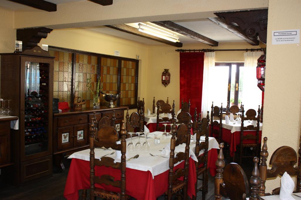 Hotel Restaurante Astorga Pradorrey Екстер'єр фото